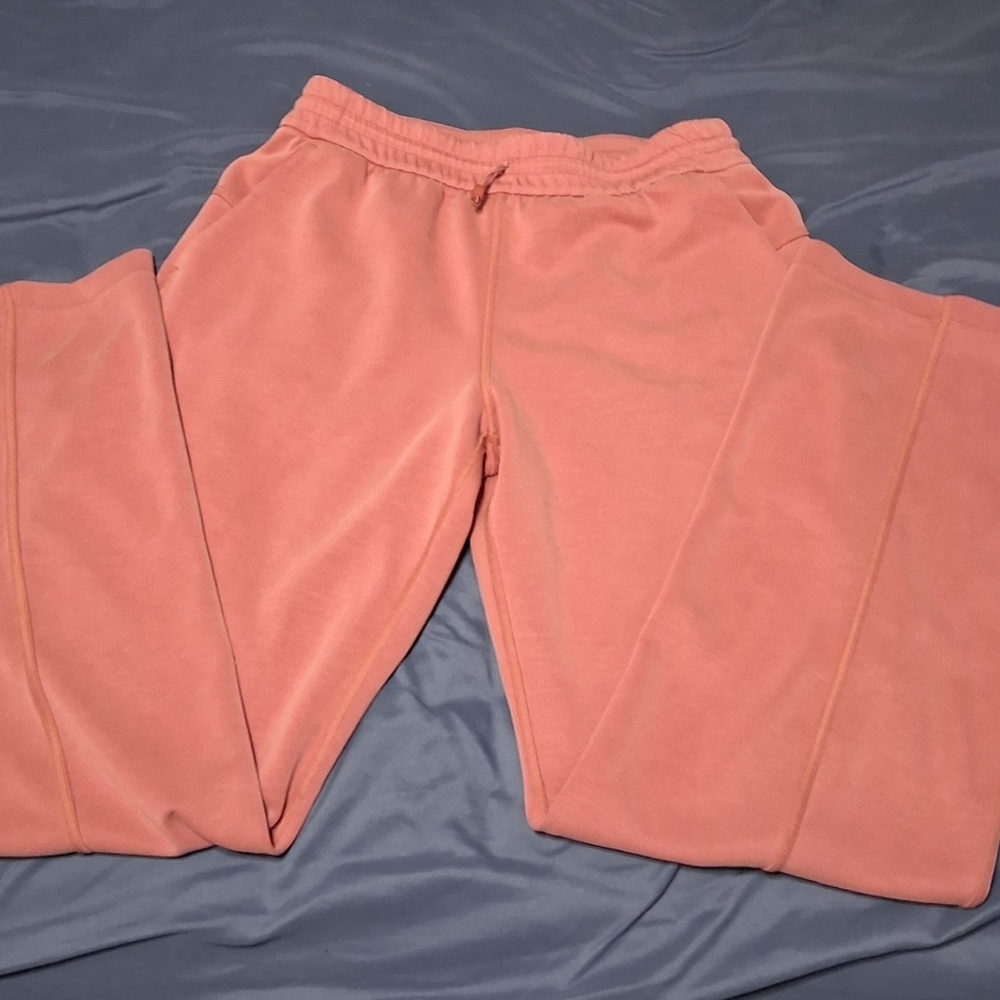 Lululemon Coral Sweatpants